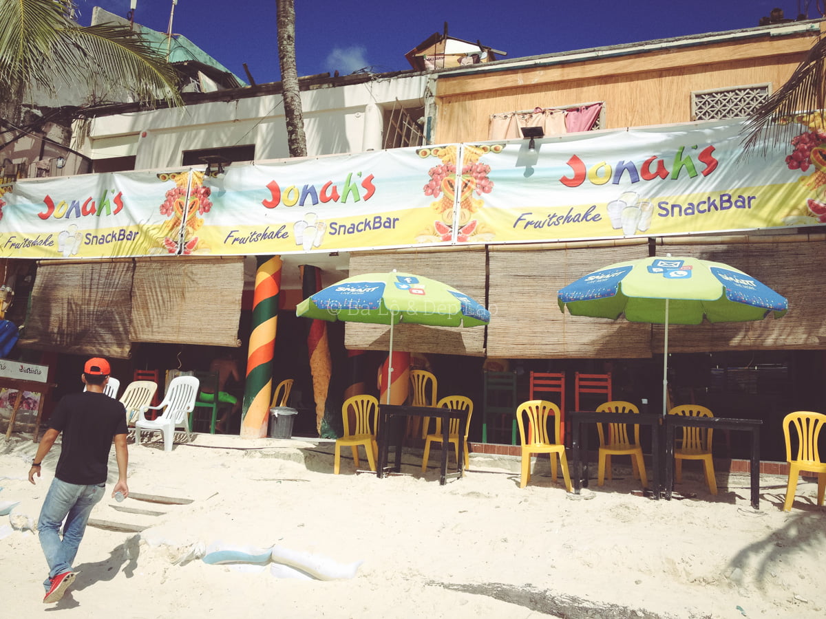 Jonah nằm ở Station 1 của Boracay