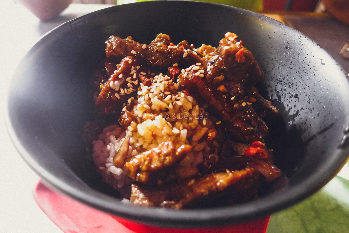 Món gà này ngon lắm nè, nhưng quên tên luôn rồi