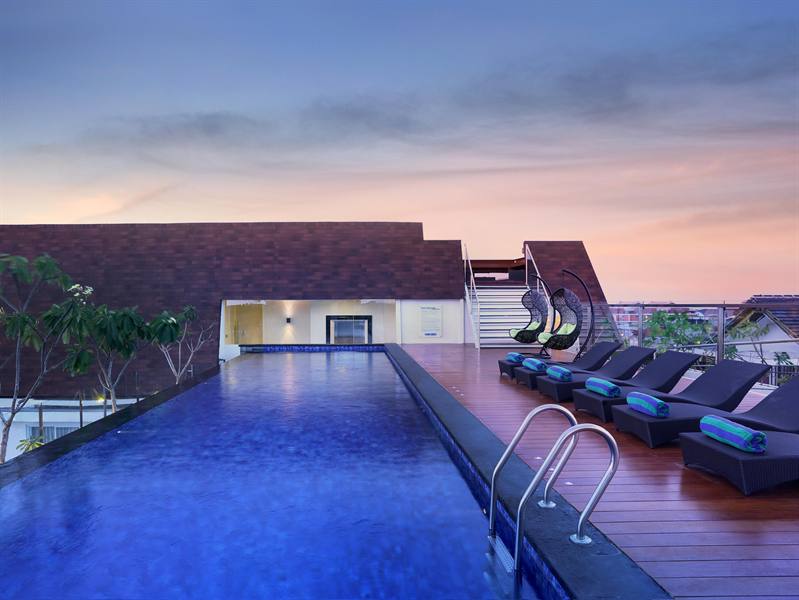 Holiday Inn Kuta Square