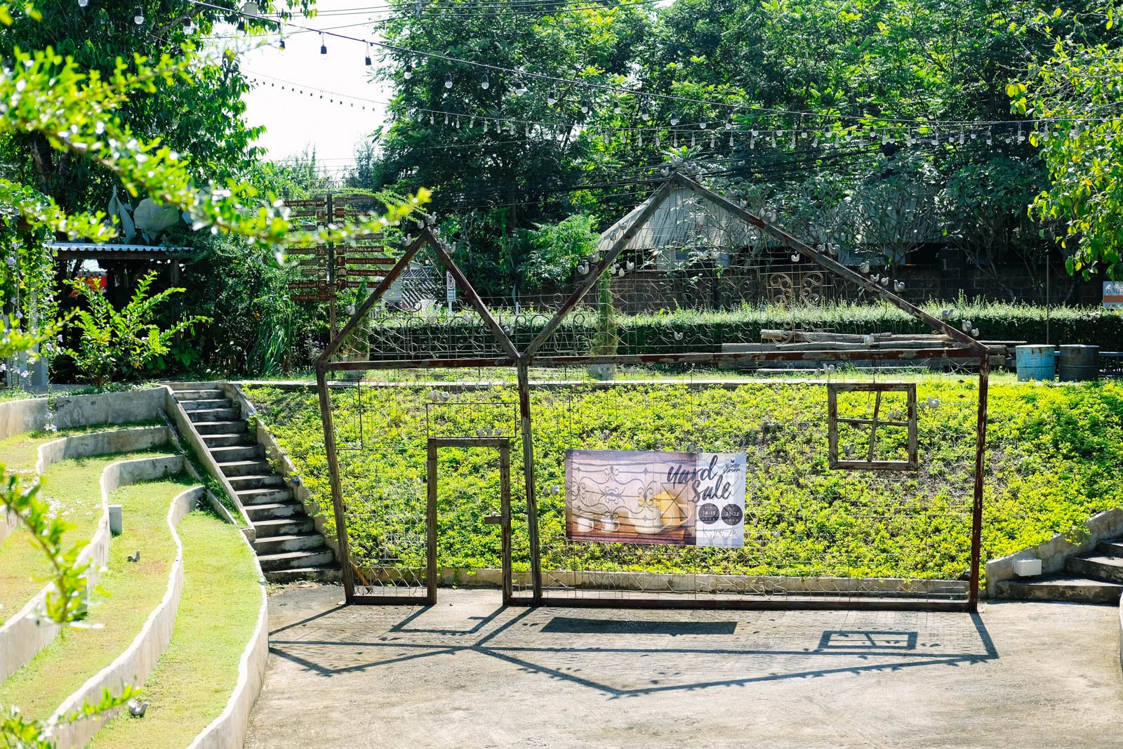 Chạm tim với vẻ đẹp của Làng nghệ thuật Baan Kang Wat - Chiang Mai