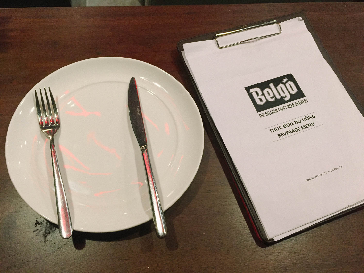 Thưởng thức hương vị bia Bỉ thơm ngon tại Belgo