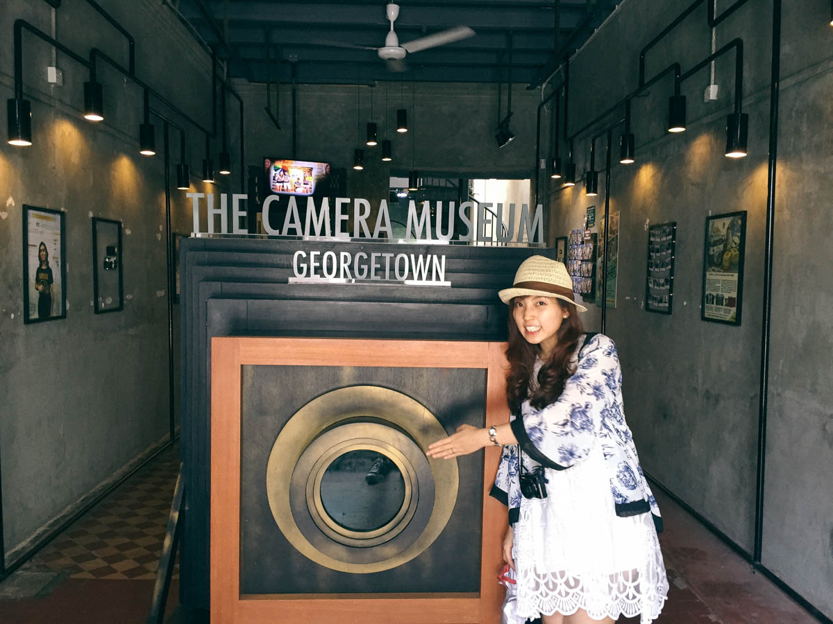 Camera Museum còn có cả một studio cực chất dành cho các bạn trẻ muốn ghi lại những shot hình đọc đáo. Oh yeah!