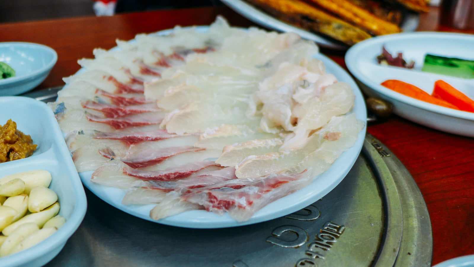 Thưởng thức Sashimi ở chợ cá Jagalchi, Busan