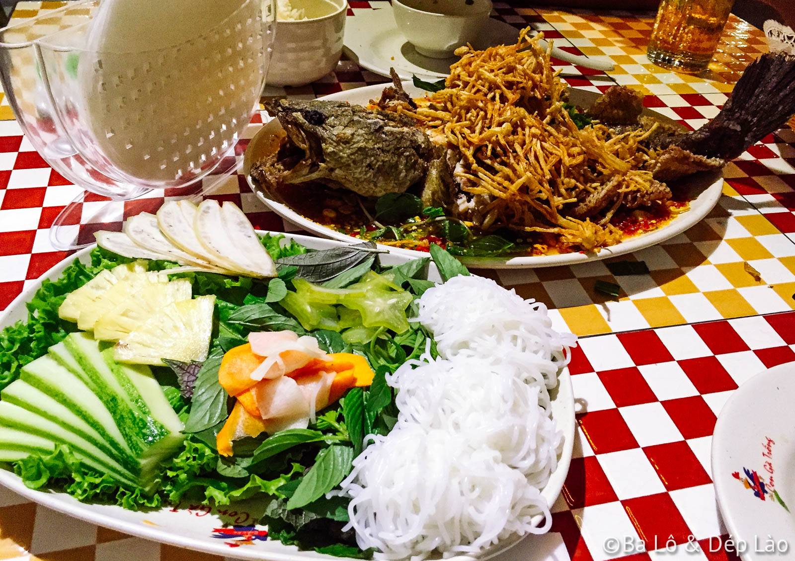 Con gà trống - Đậm đà ẩm thực Khmer