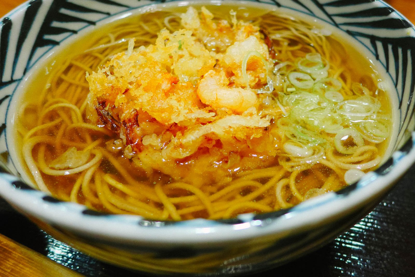 Mì Soba nóng ăn kèm với Tempura