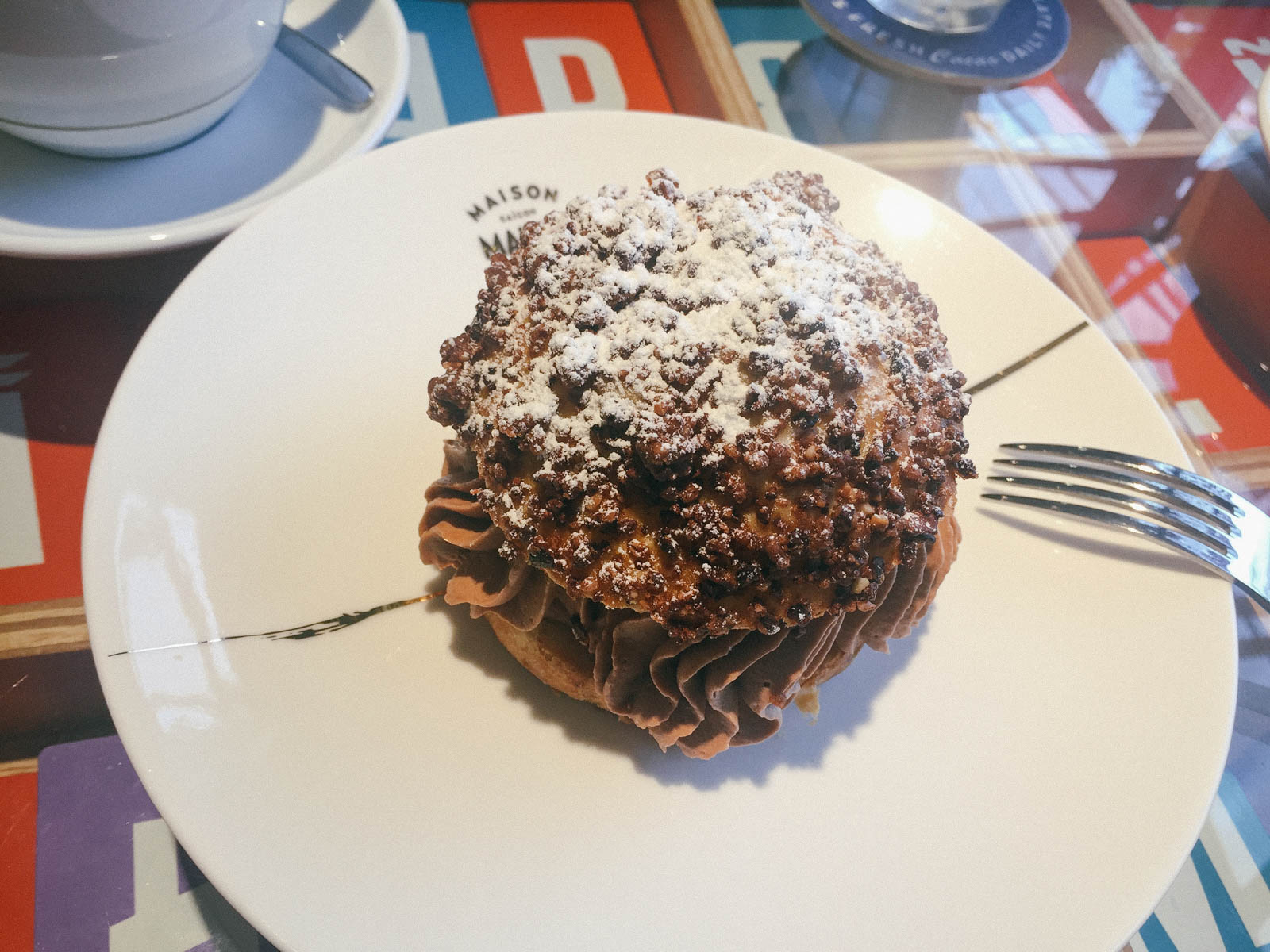 Chiếc bánh Chocolate La Saigon của mình!