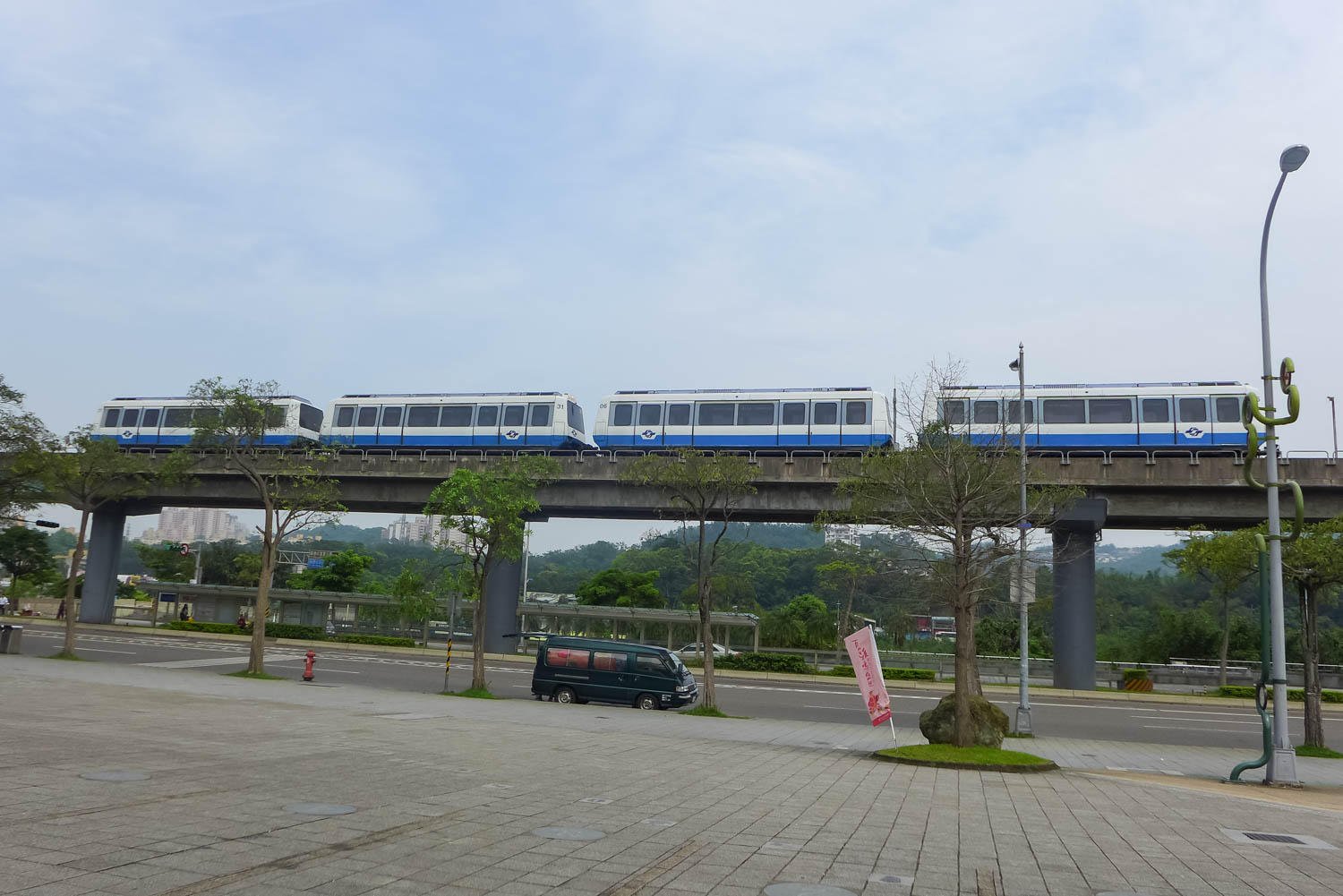 Chuyến tàu đến Sở Thú nè