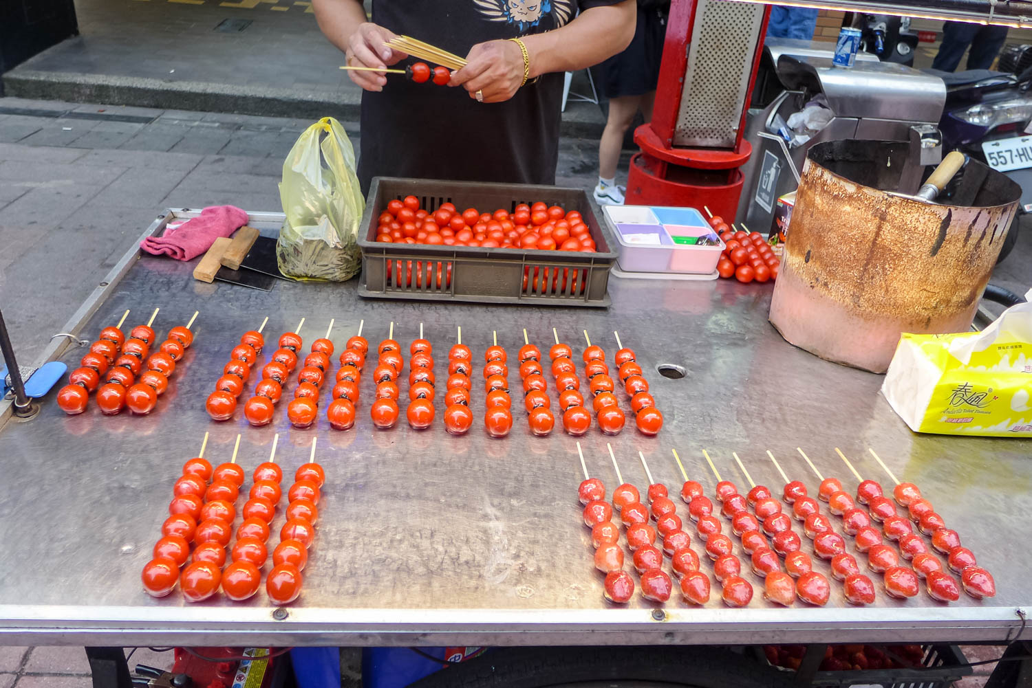 Kẹo hồ lô cà chua